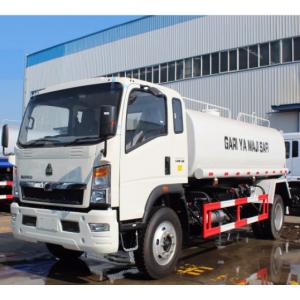 China Sinotruk HOWO 4X2 10000 Liter 6 Wheels 10m3 Water Sprinkler Tank Truck on sale