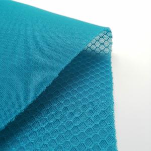 Hexagonal Sandwich Mesh 2.0mm Thickness with Polyester Interwoven Yarns -