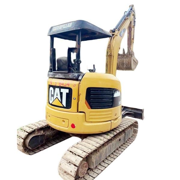 3 Ton Mini Excavator with Blade Made in Japan Rubber Track Earth-Moving