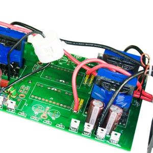 Off Grid 12v 2000w Vehicle Power Inverters Micro Control High Wattage Power