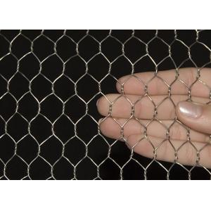 3 / 4 '' Hole Galvanized Wire Hexagonal Wire Mesh , 0 . 5 MM Poultry Mesh