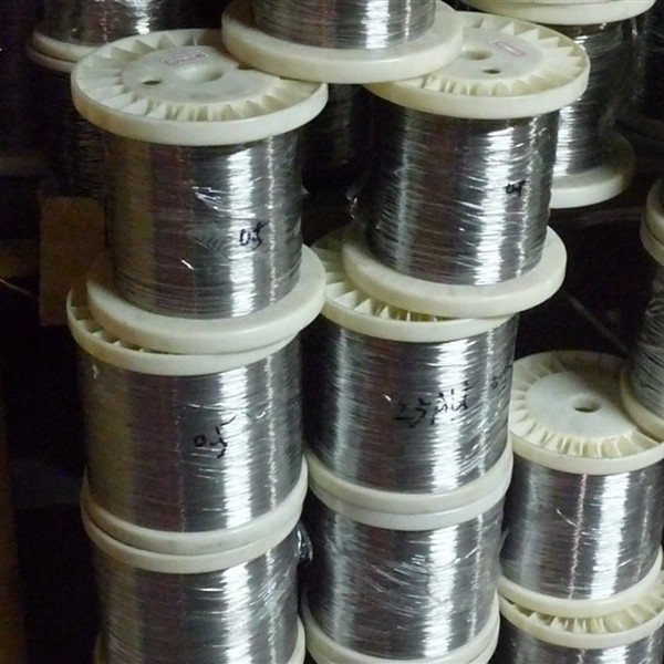 Elastic alloy wire for elastic alloy and magnetostrictive position sensor level