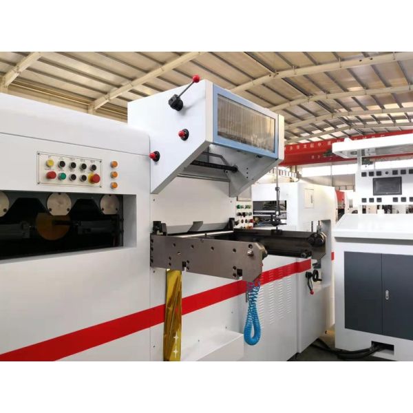 Semi-automatic Paper Roll Cutting Machine with Cutting Width of 1000mm and