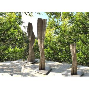 China Attractive Painted Metal Garden Statues Sculptures Abstract Style Baking Varnish on sale