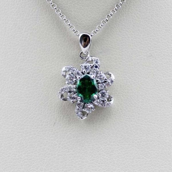 Sterling Silver Cable Chain Oval Green Cubic Zircon Pendant Necklce (P10)