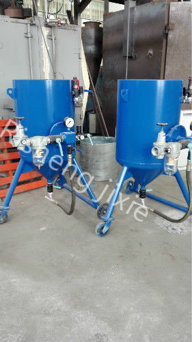 Easy Operation Industrial Sand Blasting Machine , Industrial Portable Sandblaste
