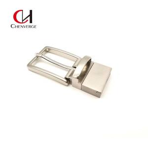 China OEM Zinc Alloy Reversible Belt Buckles Replacement Thickness 5mm on sale