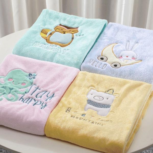 Microfiber Soft Newborn Blanket Breathable Embroidery Super Soft Fleece Throw Blanket