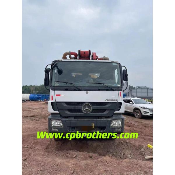 Used 2013 Putzmeister 56m Concrete Pump Placing Boom on Benz Chassis for Stable