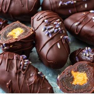 Small Scale PE60 Wheel Chocolate Enrober With Chocolate Melting Tank