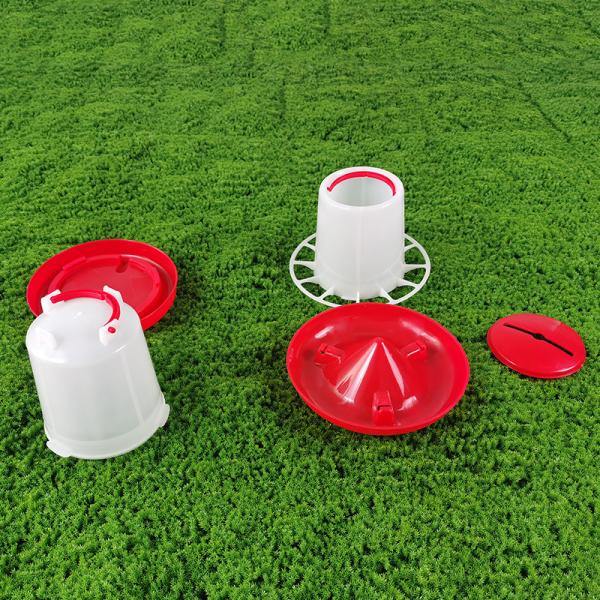Quality Automatic Waterproof Chicken Feeder Freestanding Modern Design 1L Capacity wholesale