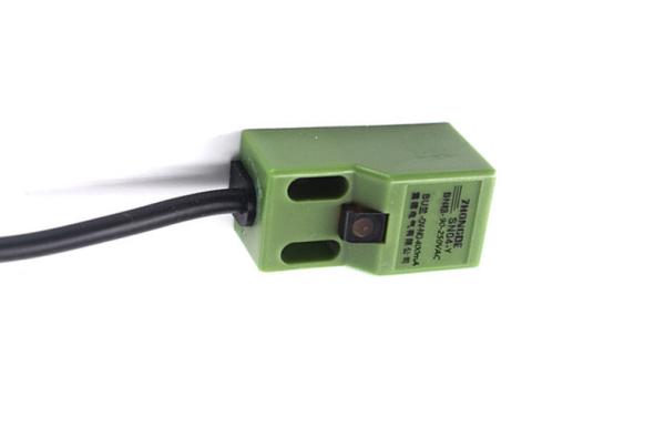 Quality NPN / PNP Electronic Proximity Switch , Miniature Inductive Proximity Sensor wholesale