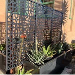 Decorative Garden Rusty Metal Trellis Planters Box Corten Flower Pots