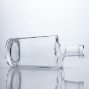 750ml Glass Bottle for Liquor and Wine Round Shape Cork Sealing Sample Provided