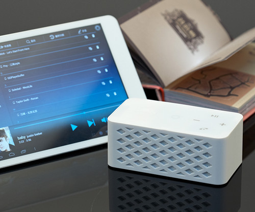 Quality cheap box shape two channels home Bluetooth speaker wholesale