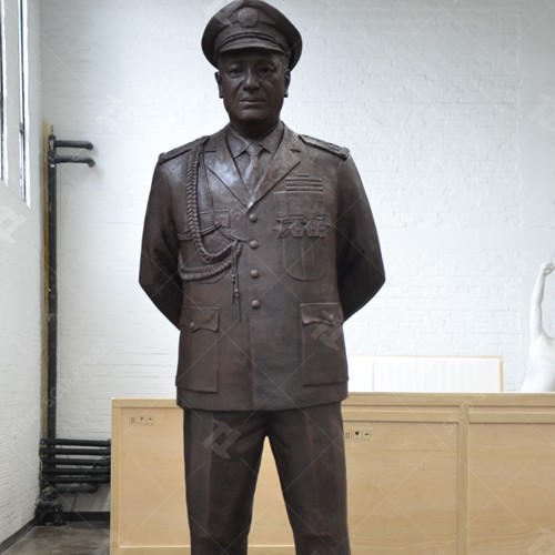 Quality Bronze Sculpture Lifesize Army General with Patinated wholesale