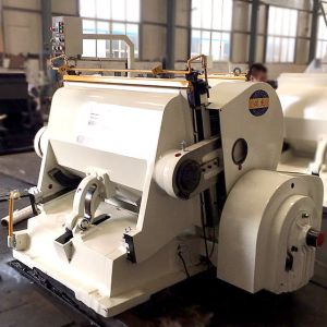 Cardboard Flat Die Cutting Creasing Machine / Corrugated Box Die Cutting Machine