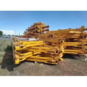 Moving Type Car Type 14-Year-Old Zoomlion Tower Crane with Spare Parts Provided