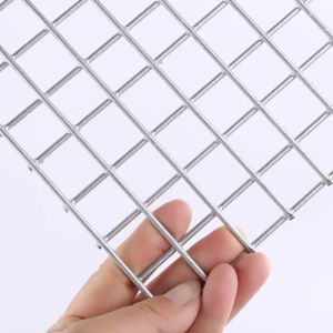 Square Hot Dipped Galvanized 0.5mm 4x4 Welded Wire Mesh