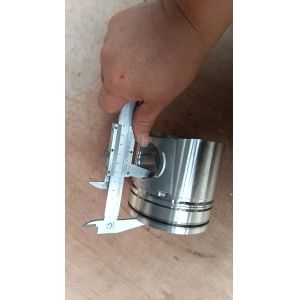 LGMC Factory Direct Engine Piston Piston Liner 4955160 Piston