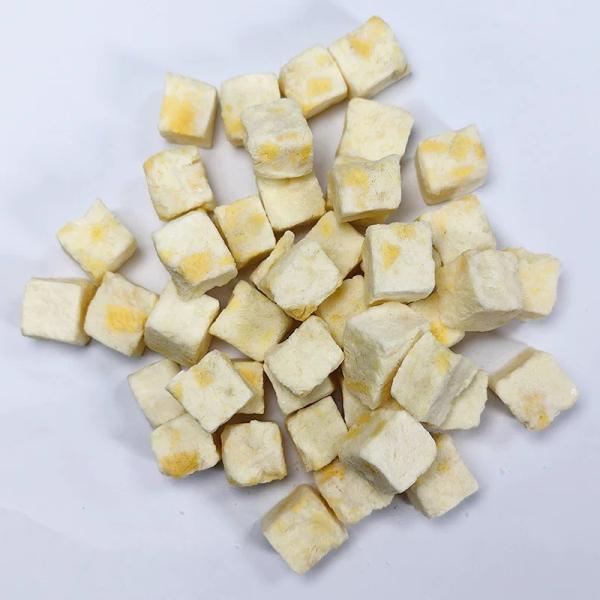 Crunchy Freeze-Dried Yogurt Bites Gluten-Free Mixed Berry Flavor 40g For On-the-Go Treats