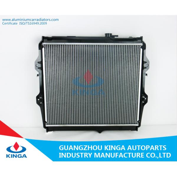 OEM 16400 - 5B590 Toyota HILUX Radiator for HILUX LN147 / LN8 # /9 # / 10 # / 11