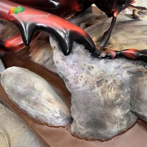 Realistic Simulated Weatherproof Fiberglass Insect Beetle For Theme Decoration