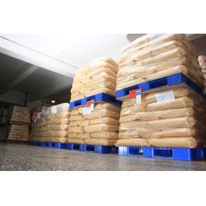 Food Grade Emulsifier DMG E471 Distilled Monoglyceride For Bakery Products