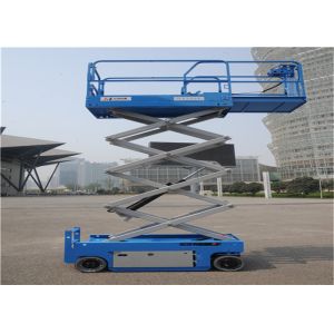 Engine Powered Indoor Scissor Lift 4 Wheel Drive Self Leveling For Constuction