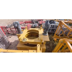 Get Your Second-Hand Tower Crane Zoomlion 7020-12 with 12 Ton Maximum Load in