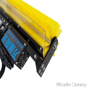 EXW Solar Cleaning Tools with Folding Arm and Corrosion Resistance Rolling Brush