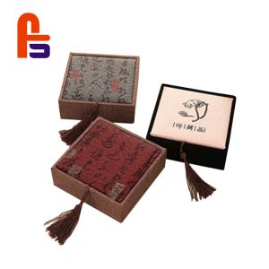 China Vintage Style Kraft  With Lids  Pretty  Compact Size Cardboard Gift Boxes on sale