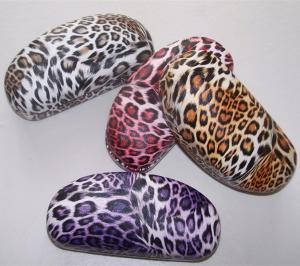 China Fashionable sunglasses cases with leopard leather on sale