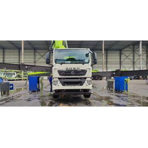 Semi-Dry Shotcrete Type Zoomlion 47m Concrete Pump Truck on HOWO Chassis with