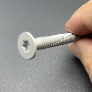 Salt Spray Test For 1000 Hours Plum Blossom Countersunk Self Drilling Screw