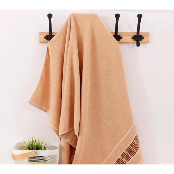 Revolutionize Your Bath Experience with Our 70*140cm Bath Towel in Solid Color Stripes