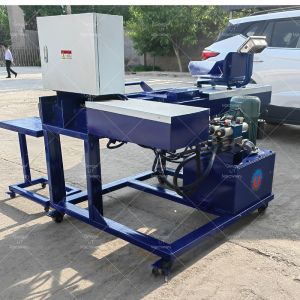 3500 KG Industrial Cloth Baler Machine Ideal for Packaging Shabby Clothes and