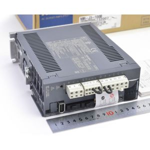 MITSUBISHI 3-Phase 1KW AC Servo Amplifier MR-J2S-100A Servo Motor Drive NEW