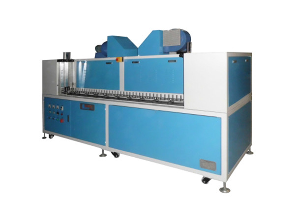 Golf ball head grape skin PE PP bottle flat special-shaped workpiece UV rotating