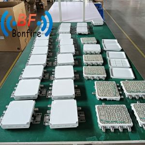 4.3-10f DIN-F Interface RF Quadplexer Multiplexer for 698-960/1710-1880/1920