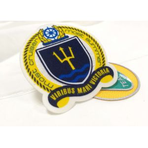 Heat Cut Twill Fabric Custom Clothing Patches Cloth Embroidered Badges
