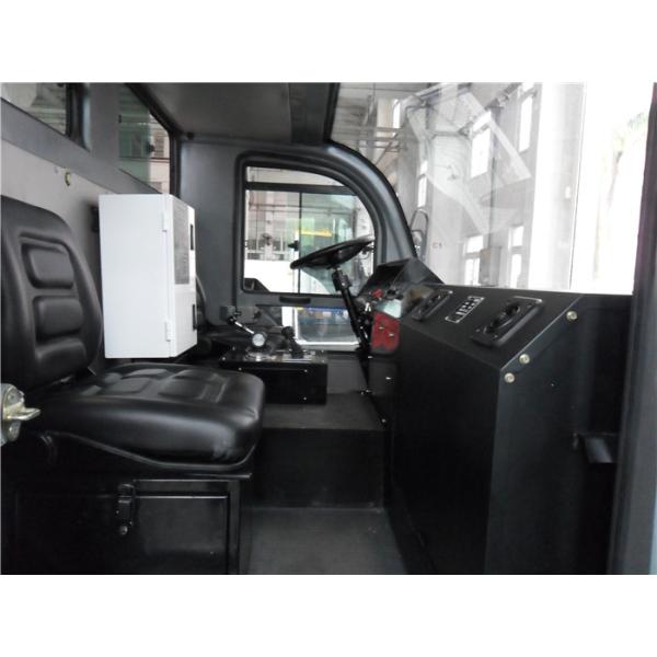 Ground Clearance 160 mm A330-200 Aircraft Tow Tractor