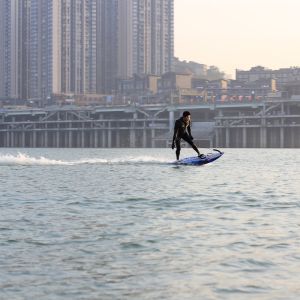 1800*600*150 Mm Jet Power Boat Surfing Board with Carbon Fibre Body and Gas