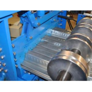 Metal Sheet Floor Deck Roll Forming Machine 380V 50Hz 3 Phases Computer Control