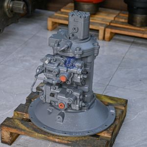 China Zx120-6  Hpk055 Main Pump 9192497 9197338 9201469 9227923 Hpk055at-18A Hydraulic Pump For Zx130 Zx120 Excavator on sale