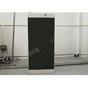 P5 Wireless Outdoor Pole LED Display Full Color Tube Chip Color Long Lifespan
