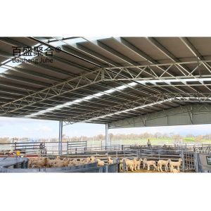 Sliding Door and Roller Door Design Q345 Metal Frame Goat/Sheep House for Cow