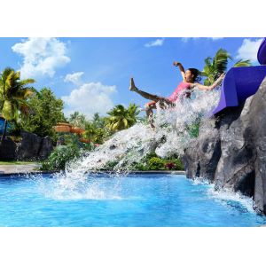 Amusement Park Pipe Water Slide / Fun Water Slides Anti Fading With UV