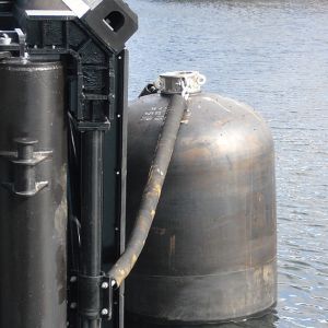 China ISO17357 ABS High Energy Absorption Floating Submarine Pneumatic Fender on sale