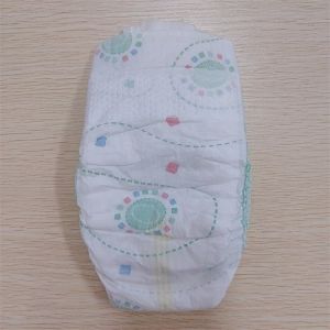 China SAP Super Absorbency XL Disposable Swim Diapers Strong Magic Tapes on sale